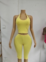 Setelan Dua Potong Tanpa Lengan Model Halter Wanita Musim Panas Celana Capri Baju Olahraga Santai dengan Katun Spandex Lembut dan Elastis Logo Kustom