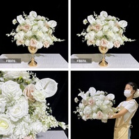 Arrangement floral artificiel blanc et rose pâle réaliste, boules de fleurs en soie de 50 cm pour la décoration de mariage, de baby shower et de fête