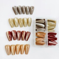 Capsules d'ongles amovibles en ABS à couverture complète, 4 couleurs assorties, motif œil de chat, avec designs étoilés lumineux
