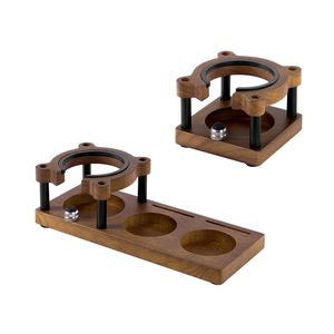 Support universel moderne et minimaliste pour tamper à café, accessoire de rangement pour poignée de machine à café, support de <span class=keywords><strong>tamping</strong></span> en bois de Sapele, outil de dosage - Product Image 5