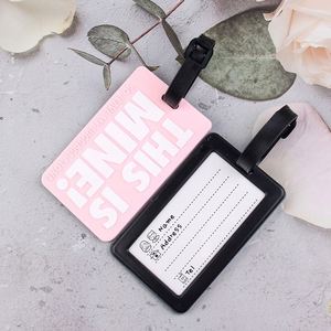 Étiquette de bagage antivol en PVC souple, motif lettres tendance, cadeaux promotionnels pour accessoires de bagages - Product Image 5