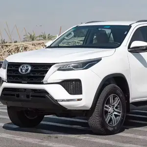 VENTES INTELLIGENTES UTILISÉES 2019 À 2023 TOYOTA FORTUNER 2.7P À 4X4 2024 Voiture RHD/LHD PRÊT À LIVRER À PORTE