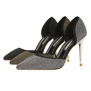 รองเท้าผู้หญิงแบบใหม่ ประดับคริสตัล หมุดสีดำ ปลายแหลม ส้นเข็ม รองเท้าส้นสูงเซ็กซี่สำหรับผู้หญิง - Product Image 6