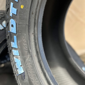 Neumáticos Premium Anti-White Lettering - KO2 LT265/65R17 LT265/70R16 120/117S - Banda de Rodadura Agresiva para Lodo, Nieve, Roca - Product Image 4