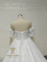 Robe de mariée QUEENS GOWN à manches amovibles personnalisées, robe de mariée à cœur, jupe appliquée, robe de mariée de bal
