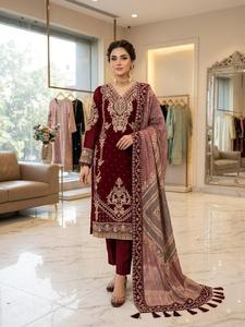 Conjunto de Vestido Étnico de Tres Piezas: Kurti Tradicional de Georgette con Bordado de Cordón, Pantalones Palazzo y Dupatta Coordinada - Product Image 1