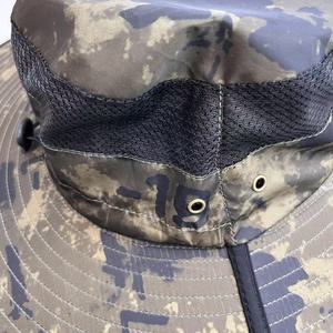 Vente en gros d'été Ventilateurs solaires Chapeau de pêche Chapeau de pêcheur à grand bord pour l'extérieur Chapeau de soleil avec deux ventilateurs Batterie 800MA - Product Image 5
