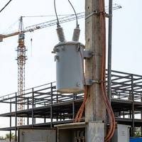 Transformateur monophasé monté sur poteau 50 kVA 75 kVA 100 kVA 13,8 kV 13,2 kV 110 V 220 V 60 Hz Transformateur de distribution 10 kV 380 V 400 V