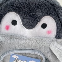 Peluches 4U ODM OEM personnalisé pingouin peluche dessin animé sac à dos en peluche et sac à bonbons cadeau de vacances avec remplissage en coton PP