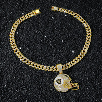 Collier pendentif casque de football en alliage de zinc plaqué or 14K avec émail et diamants CZ, chaîne cubaine, cadeau pour fan de sport hip-hop