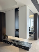Armoire modulaire séparable moderne et minimaliste pour un rangement flexible et une organisation optimale de l'espace domestique