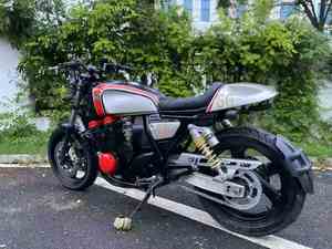 มอเตอร์ไซค์ฮอนด้า <span class=keywords><strong>CB400</strong></span> รุ่นครุยเซอร์มือสอง - ปรับแต่งสไตล์ครุยเซอร์ สภาพดี <span class=keywords><strong>ราคา</strong></span>คุ้มค่า - Product Image 3