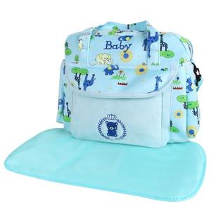 Bolsa de pañales de felpa Baby Blue Sky, 40x18x30cm, con diseño de animales de dibujos animados, cambiador multifuncional para bebé - Product Image 5