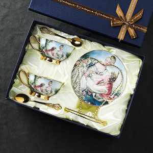 Juego de Taza y Platillo de Porcelana Fina Estilo Europeo Blue Beauty, Cerámica Vintage para el Hogar, Estilo Británico para el Té de la Tarde - Product Image 4