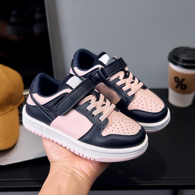 สีม่วงสีแดง