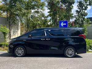 <span class=keywords><strong>Toyota</strong></span> Vellfire d'occasion <span class=keywords><strong>2023</strong></span> <span class=keywords><strong>Crown</strong></span> 2.5L Hybride Intelligent 4x4 Édition - Product Image 3