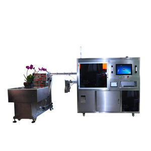 Système de codage laser pour bouchons de bouteilles, machine de marquage laser UV, gravure de logos traçables avec codes QR et données variables, et inspection visuelle - Product Image 1