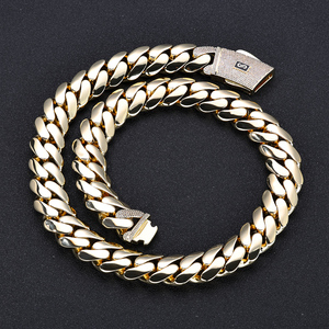 NUOYA Cadena <span class=keywords><strong>de</strong></span> Eslabones Cubanos Sólida y Gruesa Chapada en <span class=keywords><strong>Oro</strong></span> <span class=keywords><strong>de</strong></span> 14K, Joyería Hip Hop con Cierre <span class=keywords><strong>de</strong></span> Diamantes Congelados, Collar <span class=keywords><strong>de</strong></span> Eslabones Cubanos Planos <span class=keywords><strong>de</strong></span> Miami <span class=keywords><strong>para</strong></span> <span class=keywords><strong>Hombre</strong></span> - Product Image 6