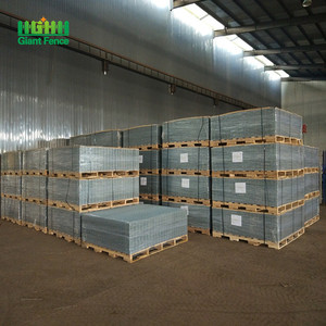 Giá tốt nhất 2x2 bê tông Hàn dây lưới hàng rào bảo trì thấp PVC/Khung thép 5mm không thấm nước an ninh đường lái xe cổng - Product Image 5