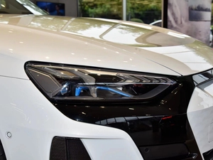 Pour <span class=keywords><strong>Audi</strong></span> <span class=keywords><strong>RS</strong></span> <span class=keywords><strong>E</strong></span>-<span class=keywords><strong>tron</strong></span> GT 2023 Modèle de base Véhicules de taille moyenne à grande Voitures électriques Fabriquées en Chine Purement électriques - Product Image 6