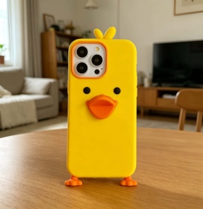 Custodia per telefono in silicone a forma di simpatico anatroccolo giallo, <span class=keywords><strong>cover</strong></span> protettiva morbida compatibile con <span class=keywords><strong>iPhone</strong></span> <span class=keywords><strong>11</strong></span> 12 13 14 <span class=keywords><strong>Pro</strong></span> Max 15 16 <span class=keywords><strong>Pro</strong></span> - Product Image 1