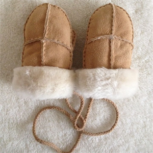 Nouveauté 2026 : Gants en cuir véritable pour femmes avec revers en fourrure de mouton, <span class=keywords><strong>mitaines</strong></span> en peau de mouton – Vente en gros - Product Image 2