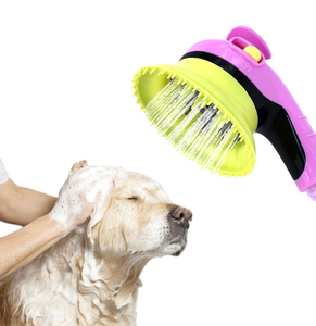 Brosse de massage et de lavage pour <span class=keywords><strong>animaux</strong></span> de compagnie en silicone, peigne de douche pour l'élimination des poils, brosse <span class=keywords><strong>SPA</strong></span> pour shampoing, pour le bain des chats et chiens - Product Image 1