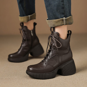 Meilleures ventes : Bottes mi-mollet décontractées en cuir de vachette pleine fleur, couleur unie, style rétro, avec ceinture décorative, imperméables, antidérapantes, à talon épais et confortable - Product Image 4