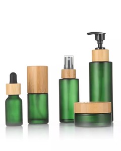 Bao Bì <span class=keywords><strong>Container</strong></span> Rỗng Tùy Chỉnh 30G 50G 100G 150G 8Oz Màu Xanh Lá Cây Tre Cơ Thể Bơ Mặt Kem Frosted Mỹ Phẩm Lọ Thủy Tinh Với Nắp - Product Image 1