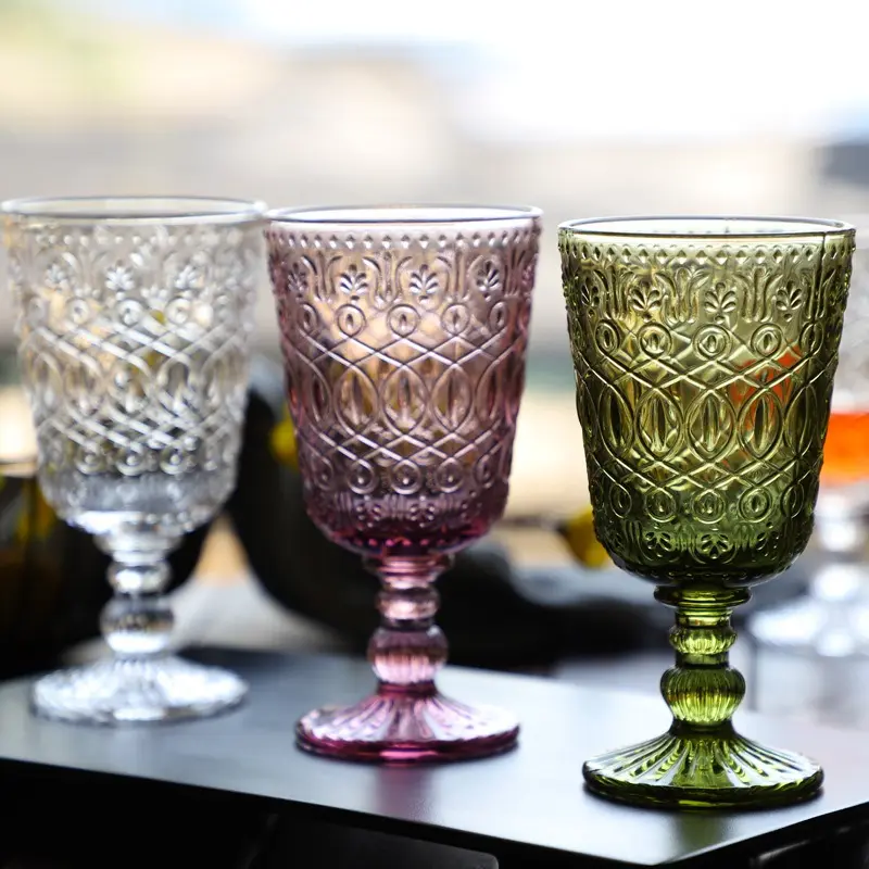 Bebida Colorida Vintage Stemmed Copos De Vidro Em Relevo Design Vidraria Vidro Vinho Cálice para Suco De Água Vinho