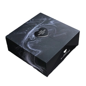 Caja Rígida de Lujo Personalizada con Doble Puerta Plegable de Mármol y Cierre Metálico en Forma de Corazón para Empaque de Perfumes y Cosméticos Premium, Kit de PR - Product Image 1