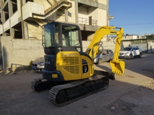 Excavadora Usada Original de Japón, Komatsu PC55mr, Mini Excavadora PC55, Excavadora Hidráulica de 5 Toneladas en Venta - Product Image 1