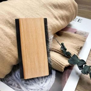 Hot Sale Wooden Cashmere Comb Sweater Comb for Scarves <b>Wool</b> Coats <b>Pant</b> Legs Knits Woolens - Product Image 6