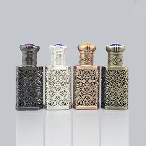 In Voorraad Klaar Om 10Ml Delicate Parfum Frosted Glas Metalen Fles Goud Zilver Midden-oosten Parfumflesje