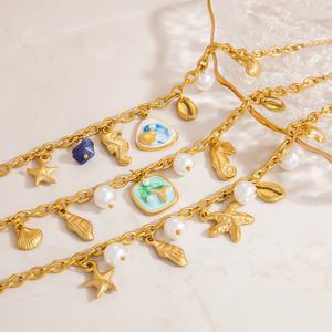 Pulsera de Acero Inoxidable Hecha a Mano con Baño de Oro de 18K, Diseño Moderno para Aniversario u Otras Ocasiones - Product Image 4