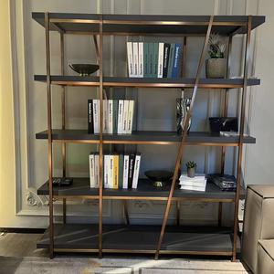 Scaffale moderno di fascia alta con struttura in acciaio dorato mensola in marmo legno mensola per la casa per uso appartamento - Product Image 4