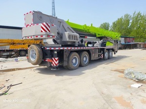 Grue mobile hydraulique d'occasion Zoomlion ZTC500 de 50 tonnes avec moteur, boîte de vitesses, pompe et hauteur de levage de 60 m à vendre - Product Image 6
