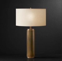 Lampe de table électrique LED en fer forgé de style moderne rétro avec base E27, indice de fidélité des couleurs élevé 90, éclairage pour salon