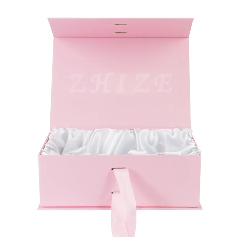 カスタム印刷された小さなピンクの高級パーティーの招待状は、リボン付きの甘い包装の結婚式のギフトチョコレートボックスキャンディーボックスを支持します