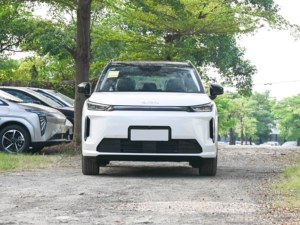 Prêt à l'exportation 2026 Nouveau SUV compact hybride à autonomie étendue GAC AION I60 EV de Chine, 245 CV, 5 portes, 5 places, familial - Product Image 2