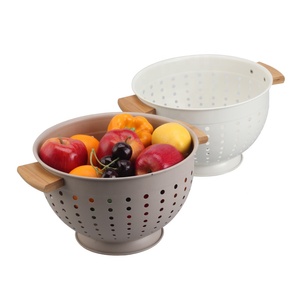 Kitchen Strainer Colander Basket - Stainless Steel Colander With Wooden Handle - Product Image 6