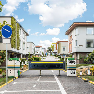 Hoge Kwaliteit 100Cm Geel Zwart Plastic Rubber Stopper Parkeerplaats Protector Rijbaan Stoepranden Parking Meta MR-WSR100D - Product Image 1