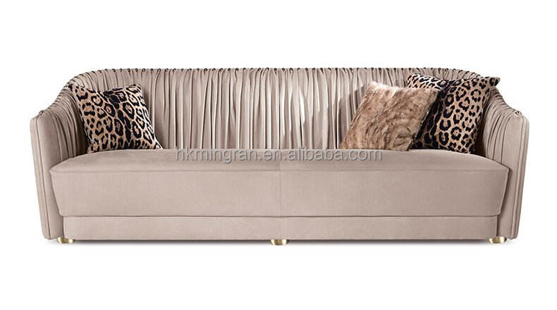 สีดำสีกากี