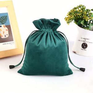 Sac à cordon en velours de luxe personnalisé avec logo, réutilisable, pour bijoux, emballage cadeau pour colliers et boucles d'oreilles - Product Image 6