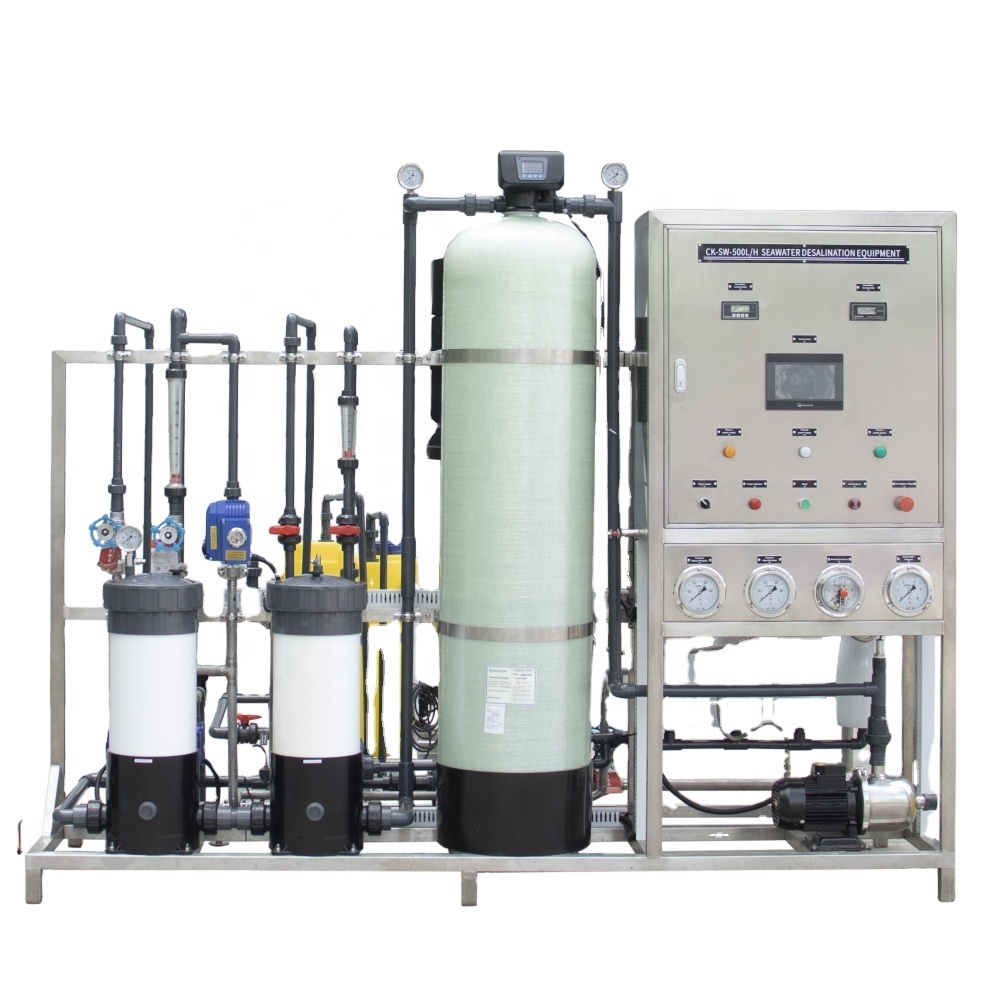 Desalination machine Of Sea Water Converted To Drinking Water Purification Process Using Solar Energy Treatment Equipment