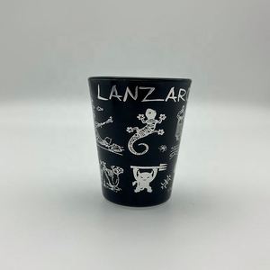 Vaso de chupito negro personalizado con grabado láser, 60 ml, 2 oz, para vodka o vino - Product Image 6