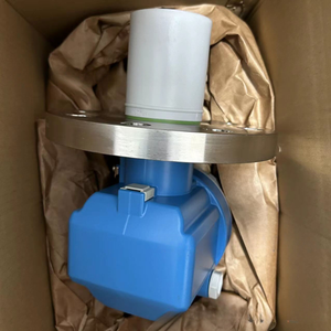 Transmisor de Nivel Ultrasónico Industrial Prosonic FMU40 Original de Alta Estabilidad con Material PVDF y Precisión de +/-2mm - Product Image 6