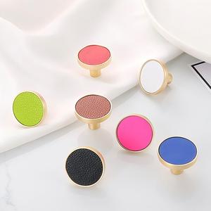 Diamond-Decorated Kitchen Furniture Cabinet Handles Round Zinc Alloy Knobs for Drawer & Door Fashionable Kitchen Decor