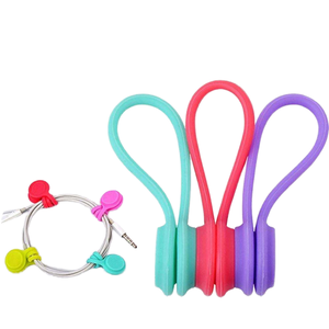 Organisateur de cordon en silicone réutilisable chaud avec attaches de câble magnétiques sangles de gestion de cordon de charge <span class=keywords><strong>enrouleur</strong></span> de casque détachable - Product Image 1