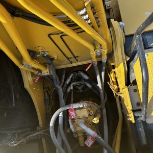 รถขุด CAT รุ่นปี 2020 คุณภาพสูง - CAT320GC 323GC 325GC พร้อมมอเตอร์ เกียร์ปั๊ม แกนลูกปืน สำหรับงานดิน - Product Image 6